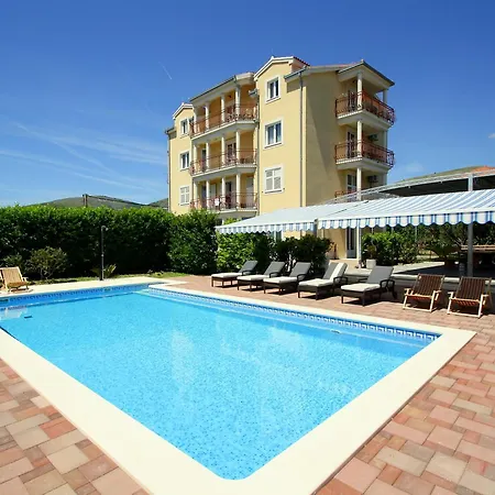 Apartment Mare-6 By Interhome