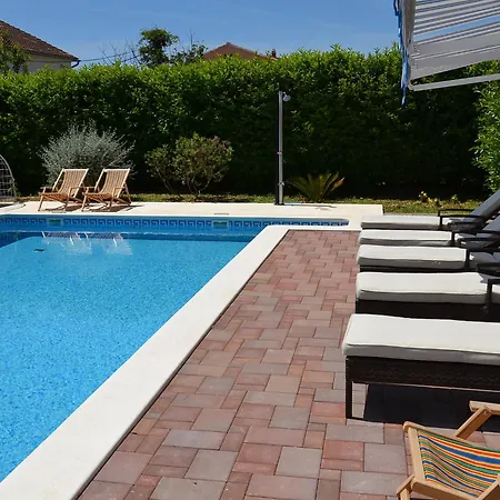Apartment Mare-6 By Interhome Trogir